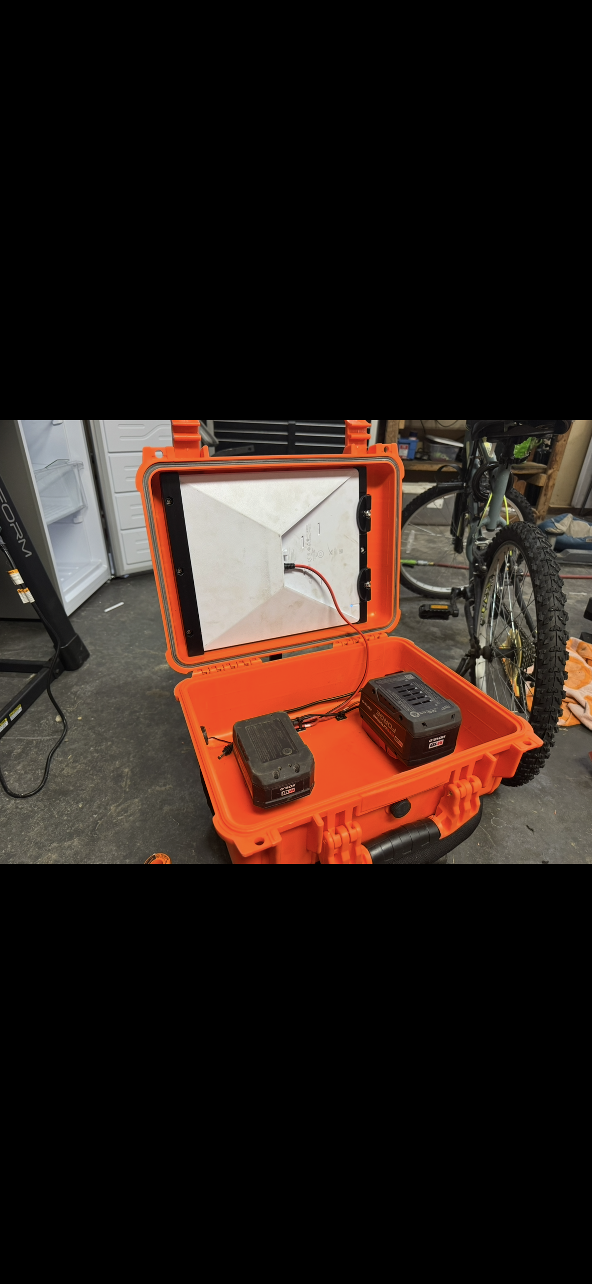 Portable Starlink Powered Case